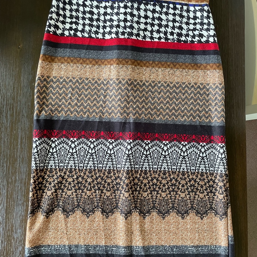 Sunny Leigh skirt size small